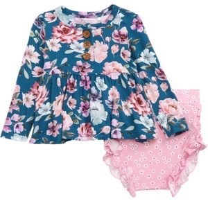 Posh Peanut Keisha Long Sleeve Henley Peplum Top & Bummie Set